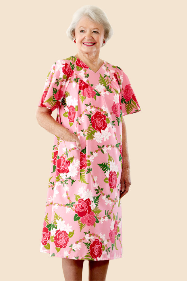 Hawaiian Print Muu Muu for women by Buck & Buck, and available in different sizes. This dresses & skirts item is part of our dresses collection.