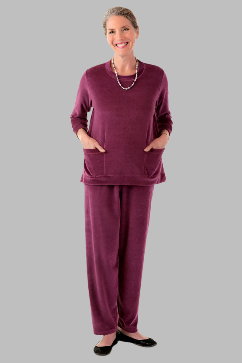 Women's Velour Set With Pockets by Buck & Buck in Burgundy, and available in different sizes. This one-piece garments item is part of our outfit sets collection.
