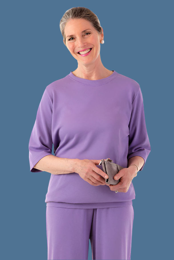 Women's 3/4 Sleeve Banded Bottom Top by Buck & Buck, and available in different sizes. This tops item is part of our blouses collection.