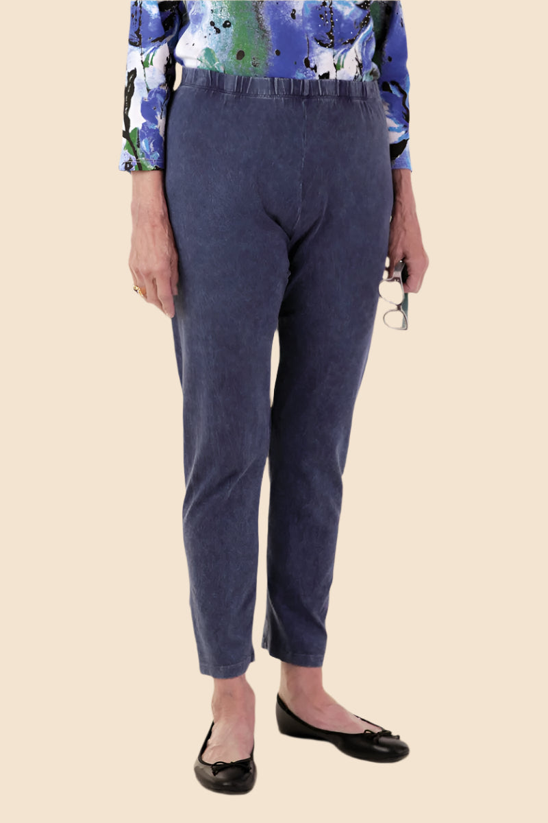 Cotton Crop Legging Pants for women by Buck & Buck in Black, and available in different sizes. This bottoms item is part of our leggings collection.