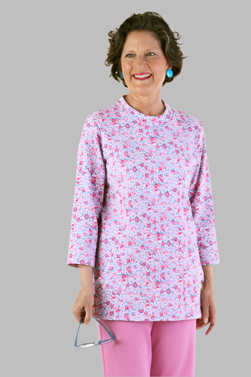 Printed Knit Top With Pockets for women by Buck & Buck, and available in different sizes. This tops item is part of our tunics collection.