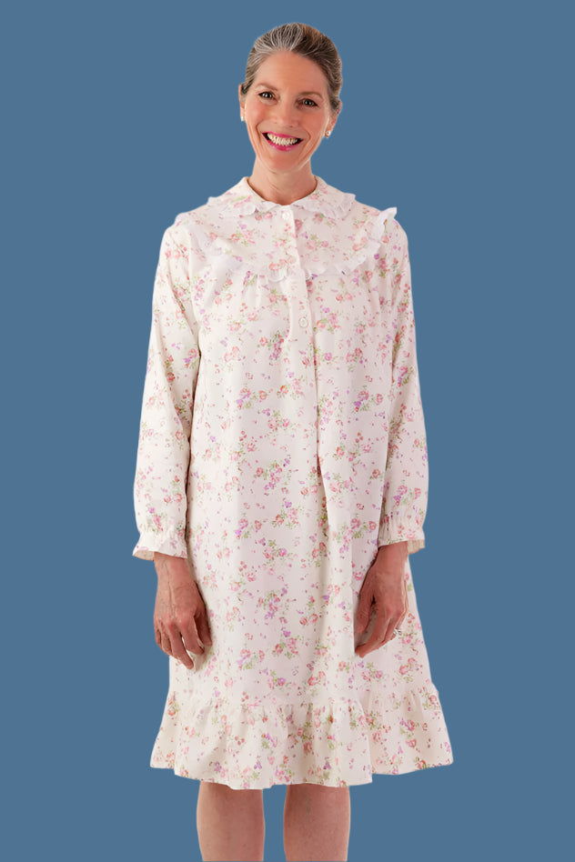 Short Flannel Gown for women by Buck & Buck in Pink, and available in different sizes. This sleepwear item is part of our nightgowns collection.