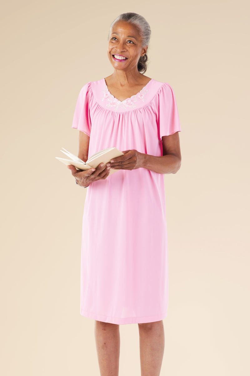 Shadowline Petals Short Gown for women by Buck & Buck in Light Pink, and available in different sizes. This sleepwear item is part of our nightgowns collection.
