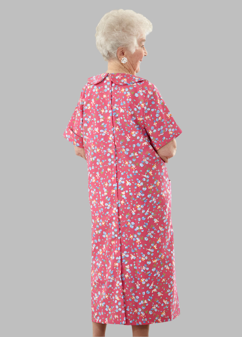 Short Sleeve Snap Back Duster for women by Buck & Buck in Pink, and available in different sizes. This sleepwear item is part of our nightgowns collection.
