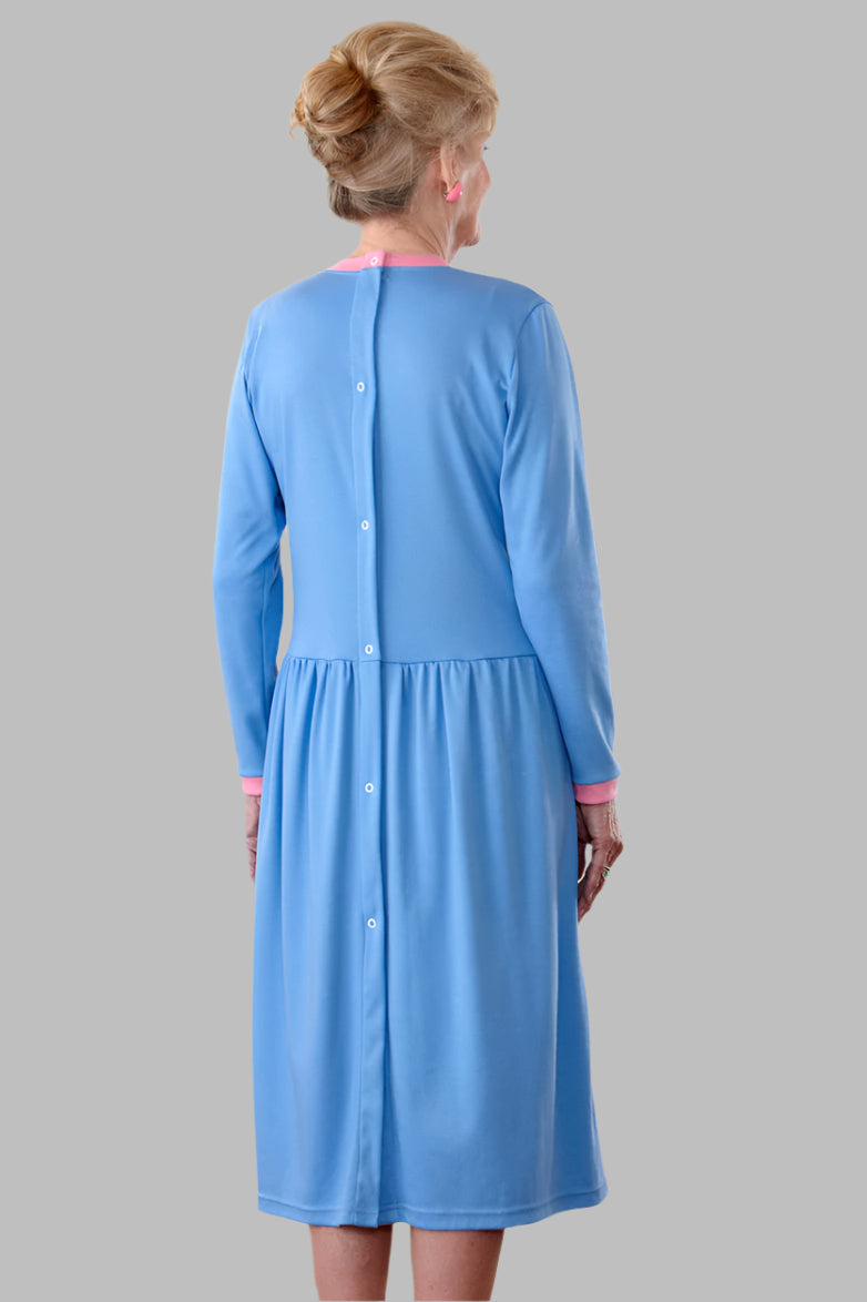 Long Sleeve Solid Knit Snap Back Dress for women by Buck & Buck in Royal, and available in different sizes. This dresses & skirts item is part of our dresses collection.