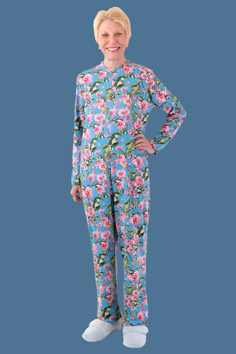 Long Printed Back-Zip Sleep Suit for women by Buck & Buck, and available in different sizes. This one-piece garments item is part of our sleepwear & loungewear collection.