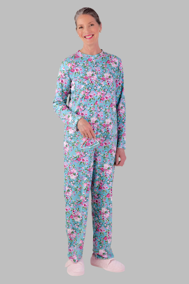 Long Printed Back-Zip Sleep Suit for women by Buck & Buck, and available in different sizes. This one-piece garments item is part of our sleepwear & loungewear collection.