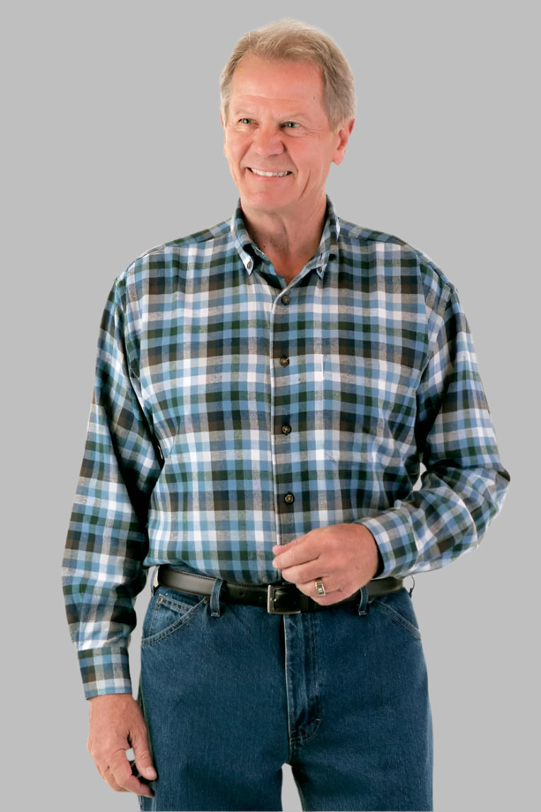 Flannel Shirt With VELCRO® Fasteners for men by Buck & Buck in Navy, and available in different sizes. This tops item is part of our shirts collection.