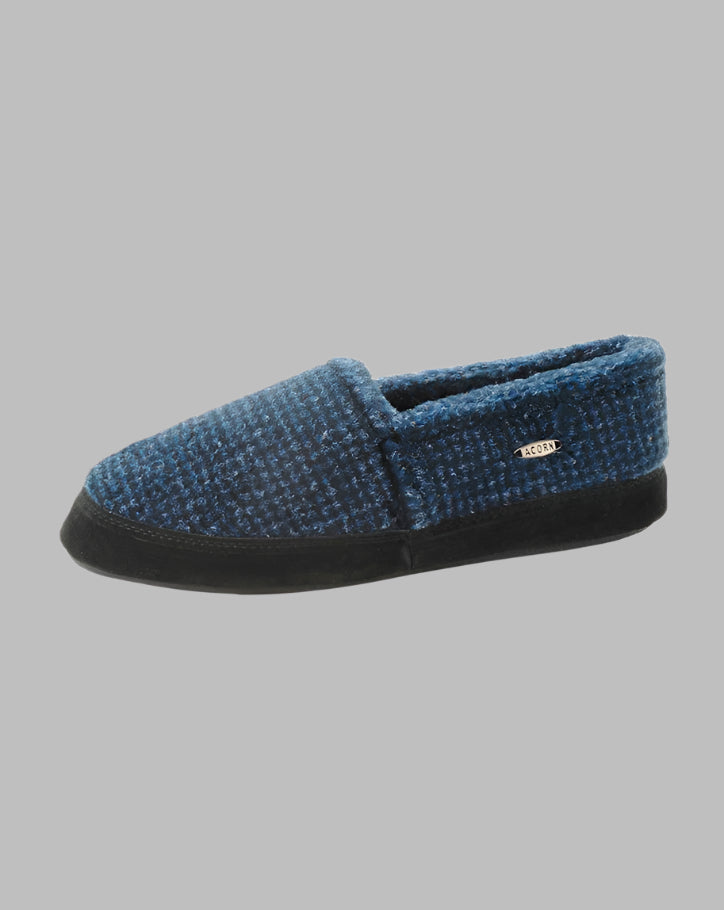 Men's Acorn Moccasin by Buck & Buck in Black, and available in different sizes. This footwear item is part of our slippers collection.