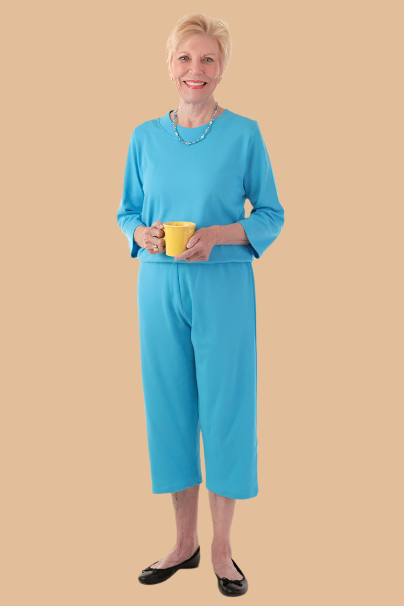 Basic Capri Perfect-Fit Jumpsuit for women by Buck & Buck, and available in different sizes. This one-piece garments item is part of our one-pieces collection.