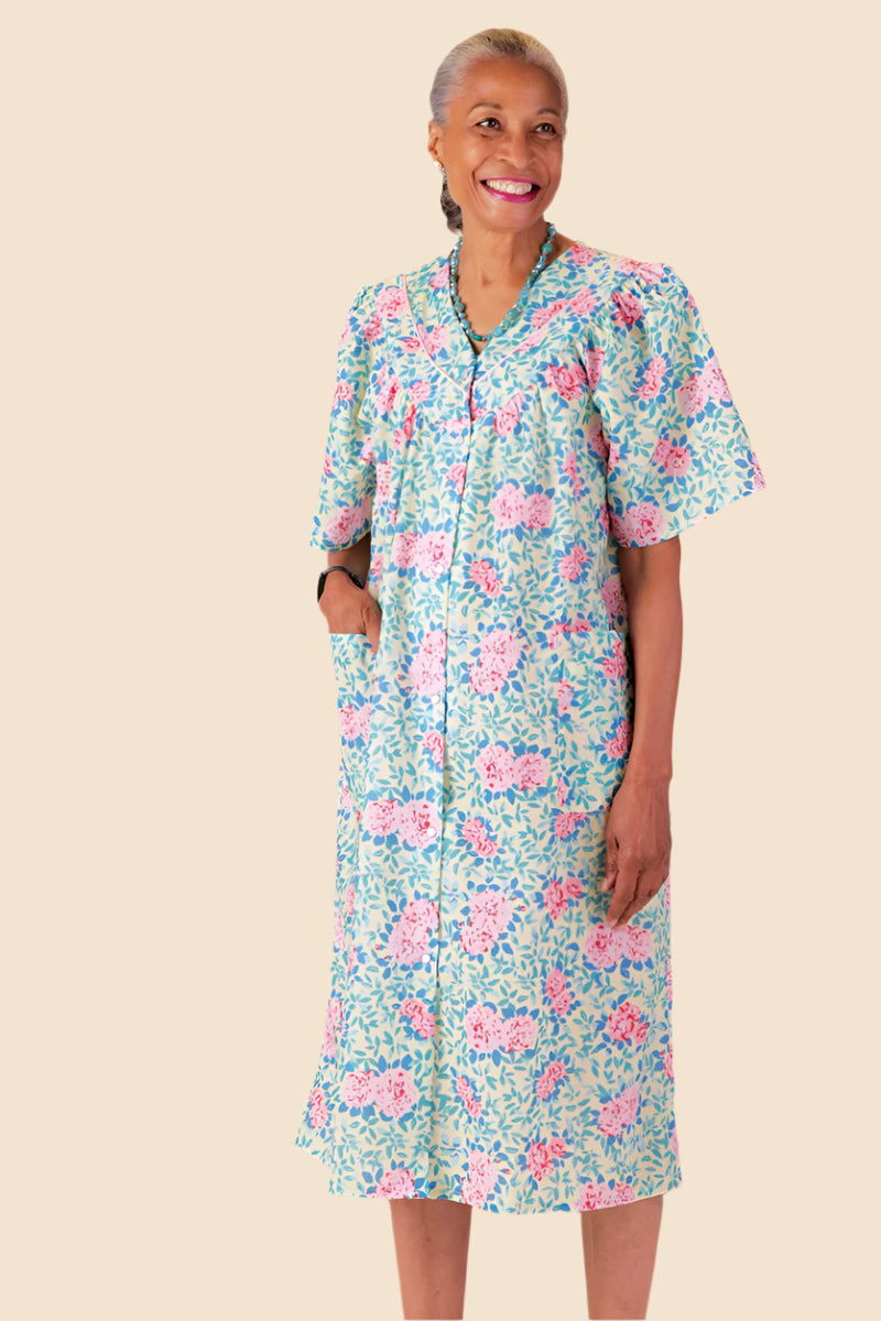 Cotton/Poly Snap Front Duster Without Collar Buck & Buck Cotton/Poly Snap Front Duster Without Collar Buck & Buck