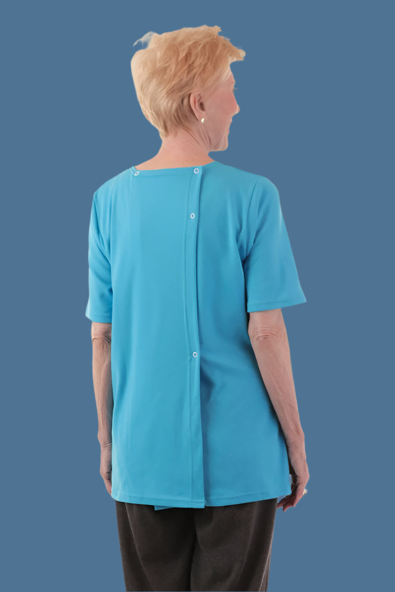 Printed Wrap Back T-Shirt for women by Buck & Buck, and available in different sizes. This tops item is part of our t-shirts collection.