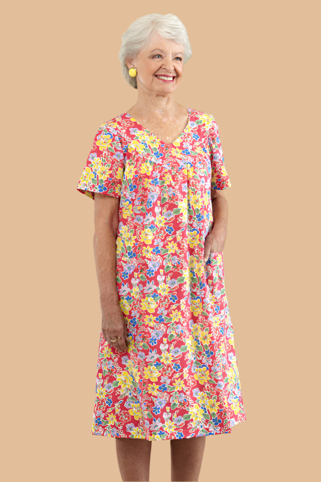 V-Neck Snap Back Muu Muu for women by Buck & Buck in Fuchsia, and available in different sizes. This dresses & skirts item is part of our dresses collection.