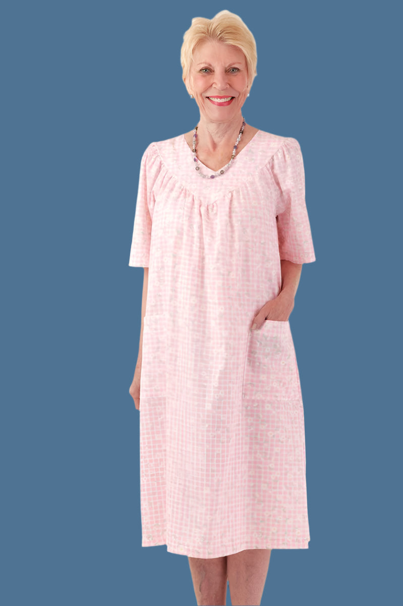 V-Neck Snap Back Muu Muu for women by Buck & Buck in Pink, and available in different sizes. This dresses & skirts item is part of our dresses collection.