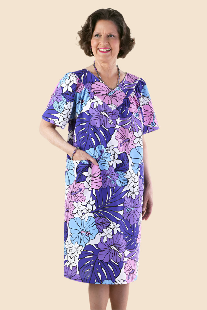 Hawaiian Print Wrap Back Muu Muu for women by Buck & Buck, and available in different sizes. This dresses & skirts item is part of our dresses collection.