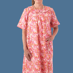 Collared Cut-Away Round Neck Snap Back Muu Muu