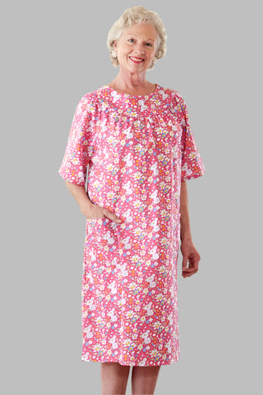 Cut-Away Round Neck Snap Back Muu Muu