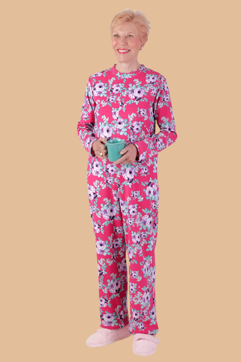 Long Printed Back-Zip Sleep Suit for women by Buck & Buck in Red, and available in different sizes. This one-piece garments item is part of our sleepwear & loungewear collection.