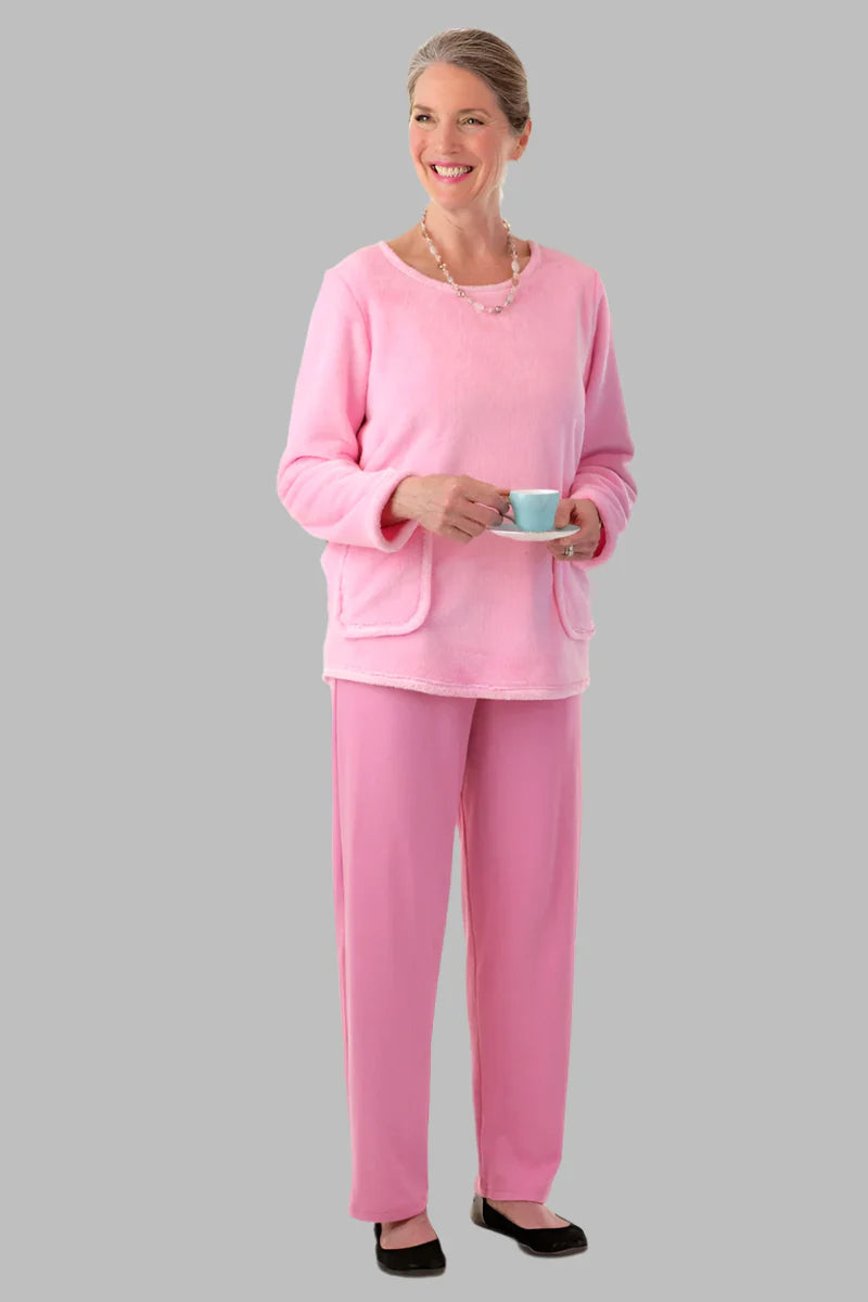 Women's Pocketed So-Soft Adaptive Set by Buck & Buck, and available only in a one-size option. This bundles item is part of our outfit sets collection.