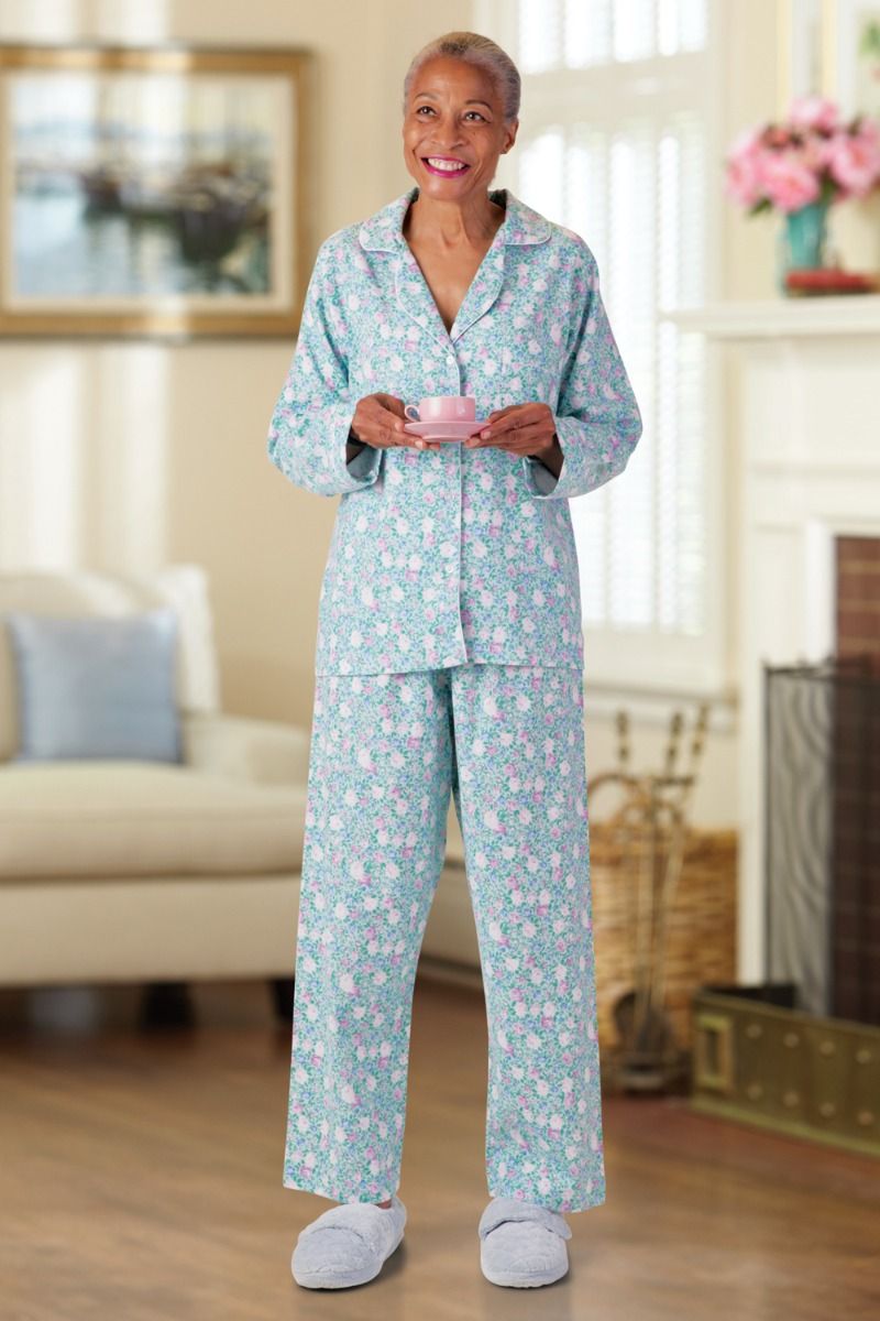 Women's Pajama Set Knit Long Sleeve T-Shirt and Flannel Pants
